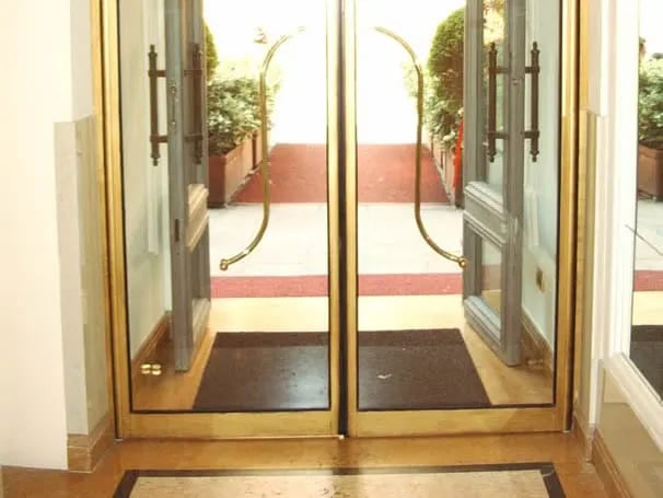 Porte automatiche di tutte le misure | Automacenter