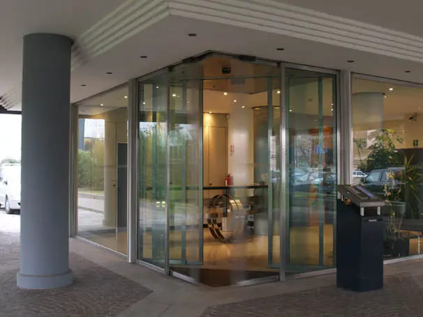 Porte automatiche di tutte le misure | Automacenter