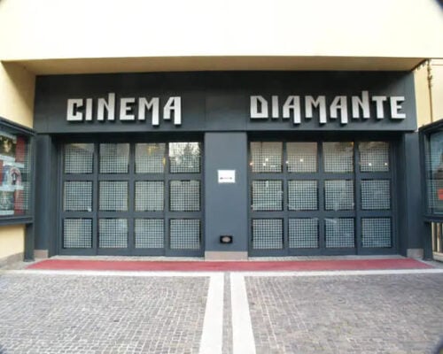 Porte a sfondamento scorrevoli
